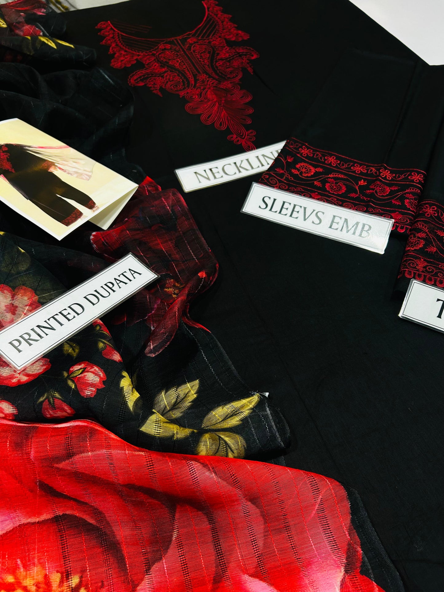 Embroided Lawn Black and Red RIL01