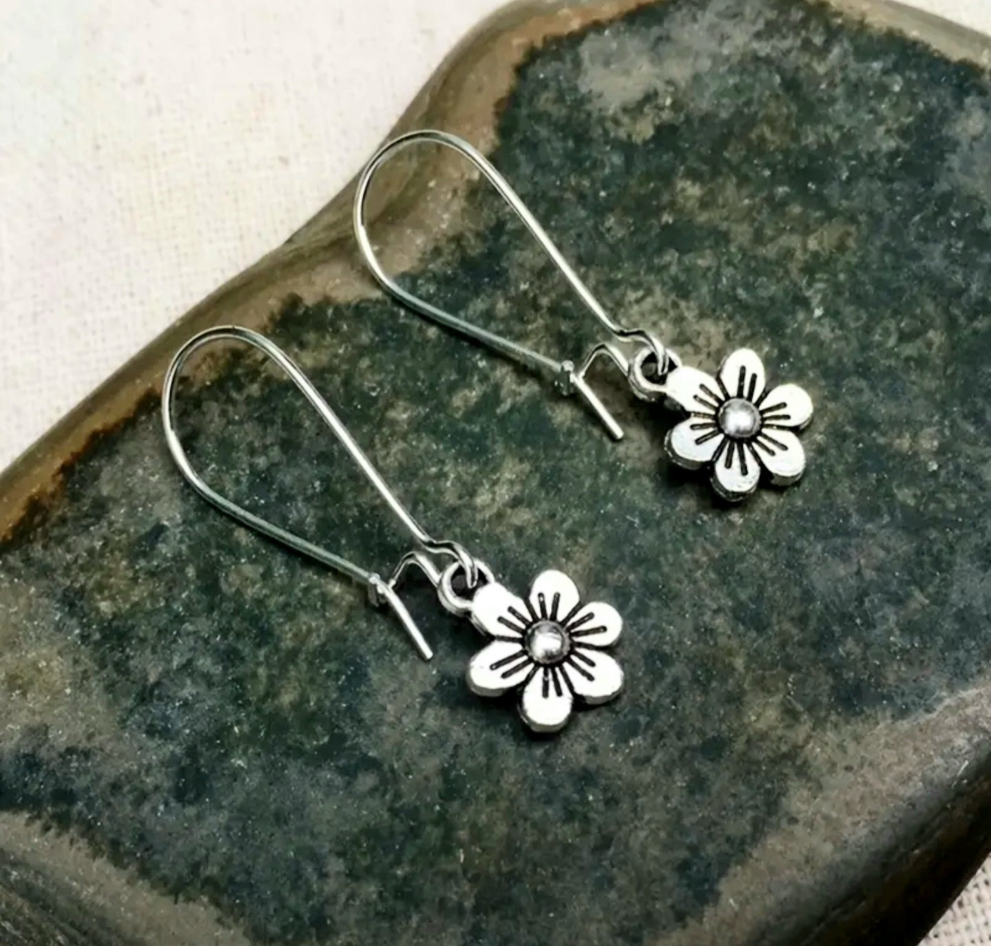 Daisy Earrings